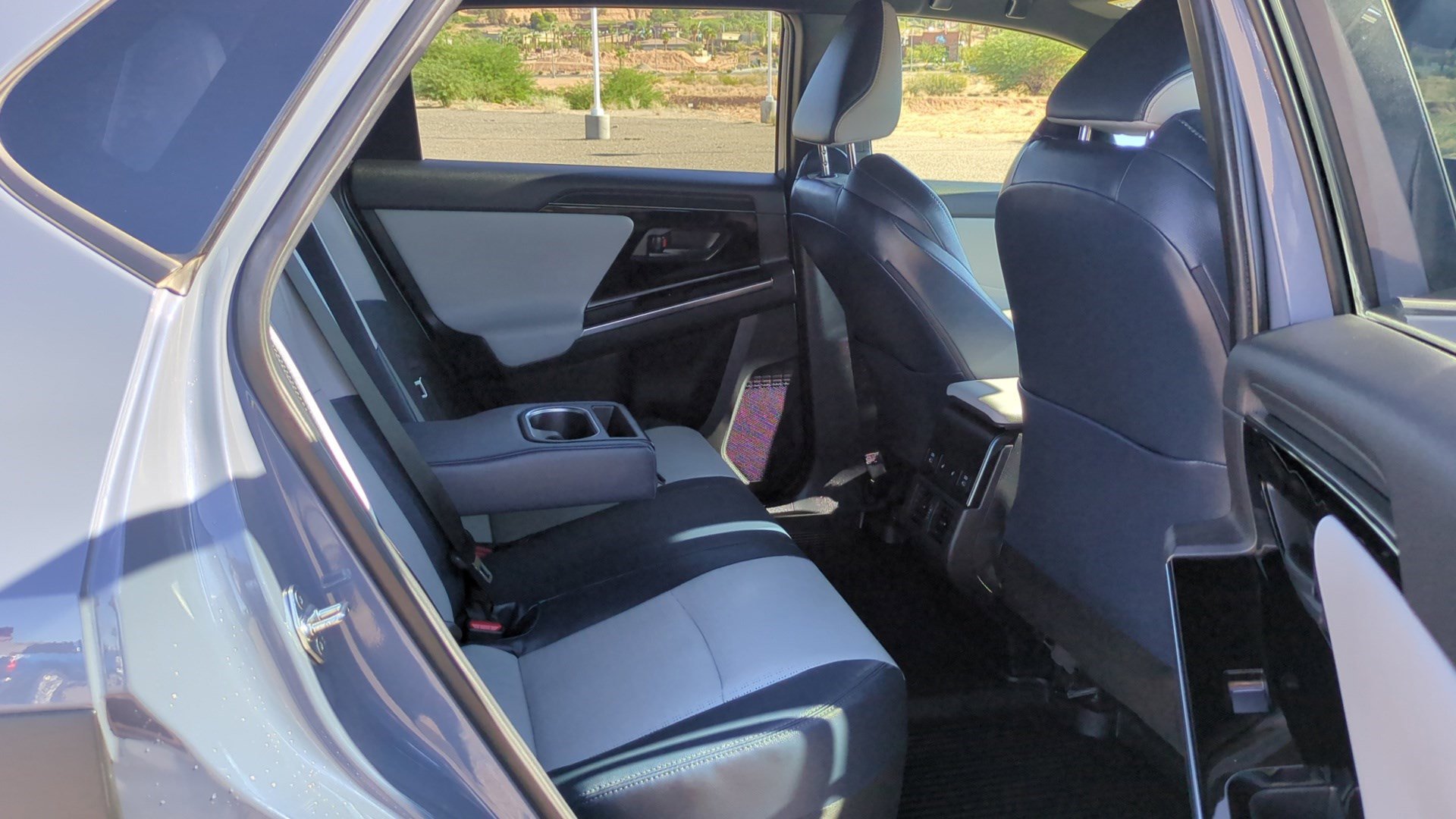 2023 Subaru Solterra Limited photo 29