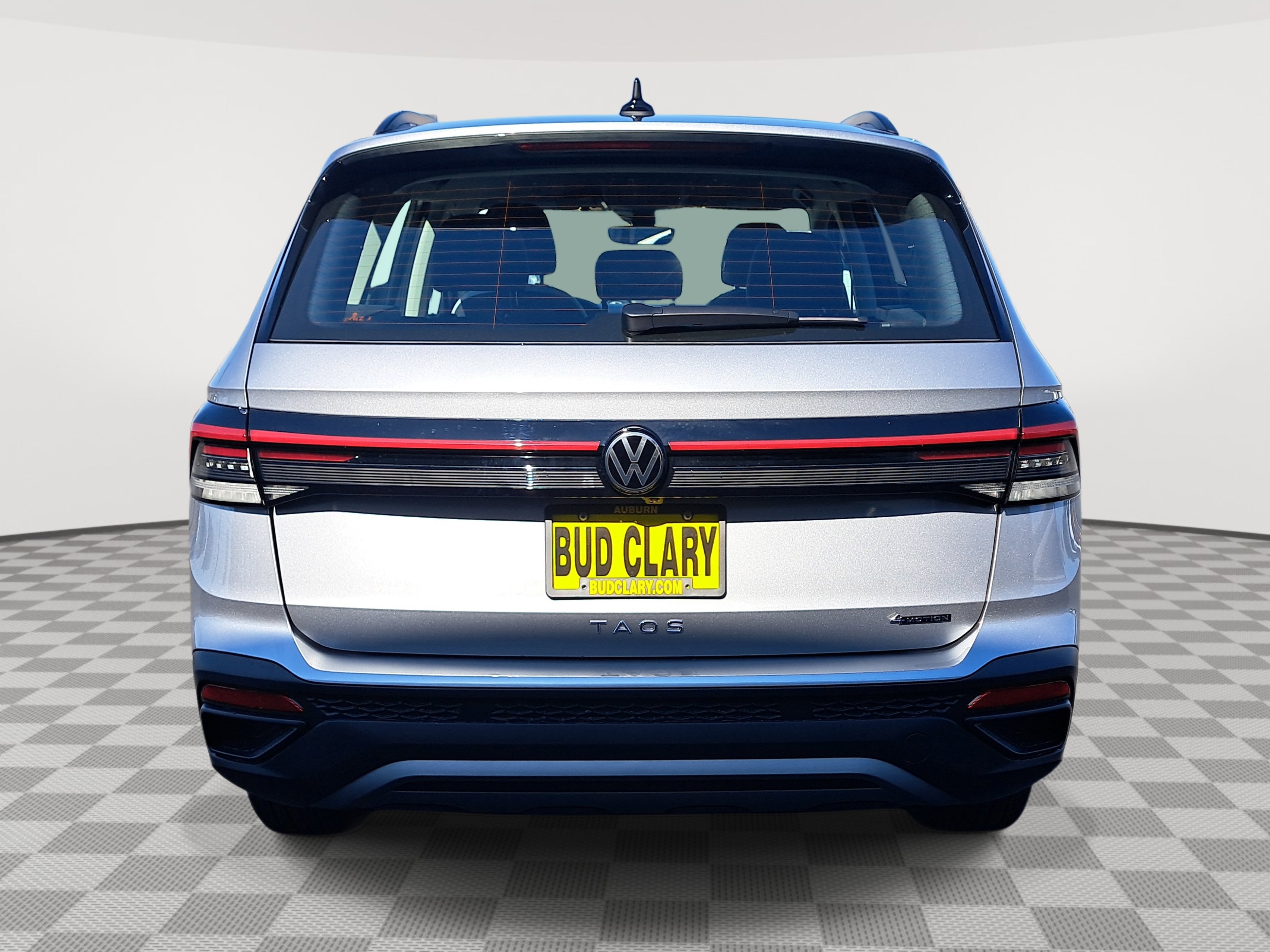 2025 Volkswagen Taos S photo 4