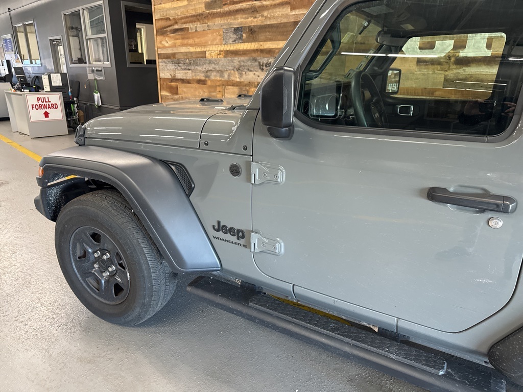2023 Jeep Wrangler Sport photo 4