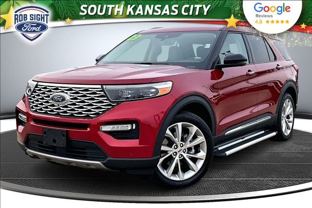 2023 Ford Explorer Platinum's photo