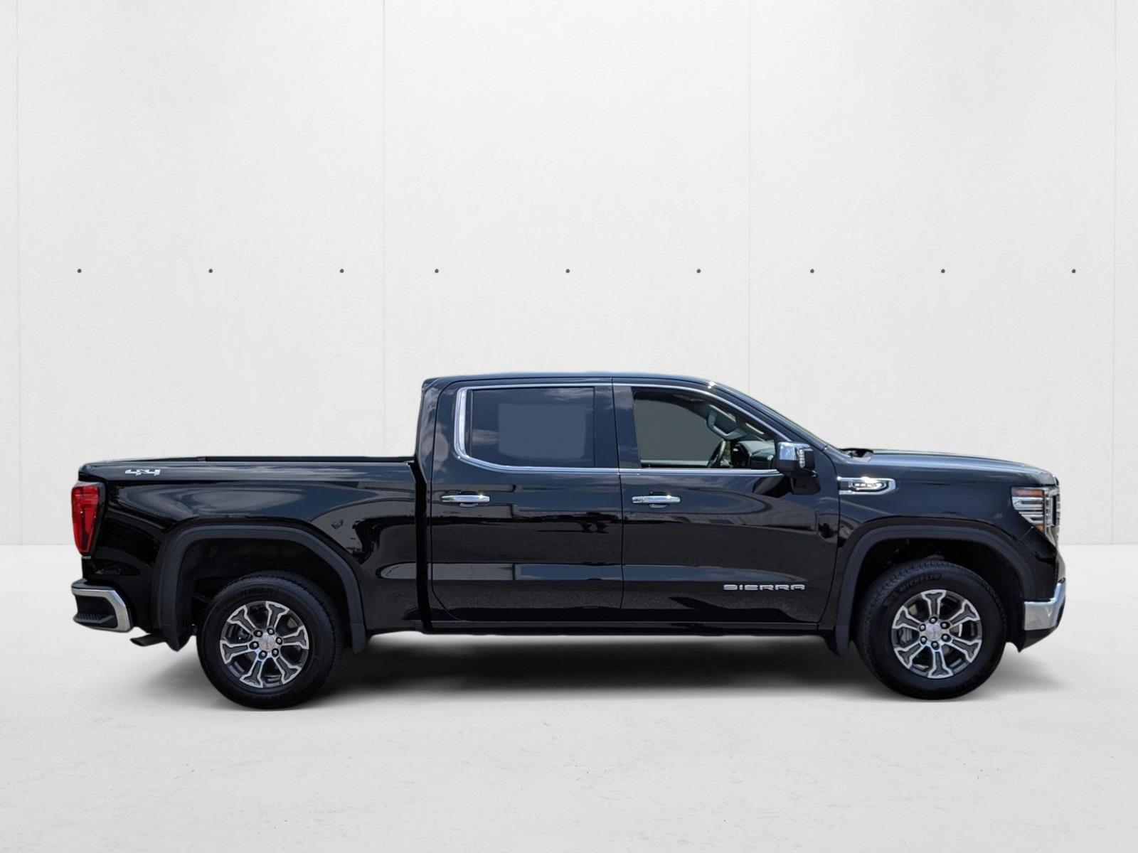 2025 Gmc Sierra 1500 SLT photo 4