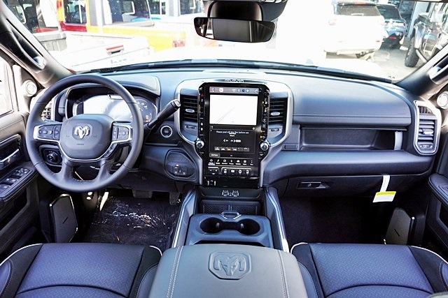 New 2026 Ceramic Gray Clear-Coat Exterior Paint RAM Laramie image 27