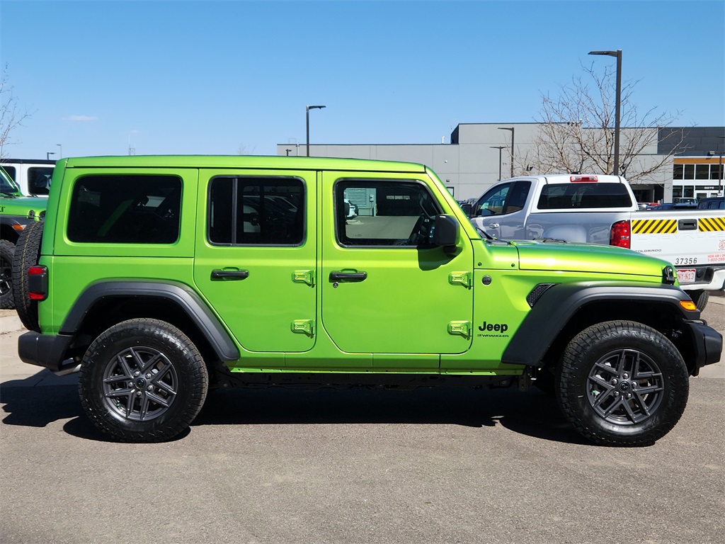 2025 Jeep Wrangler Sport S photo 4