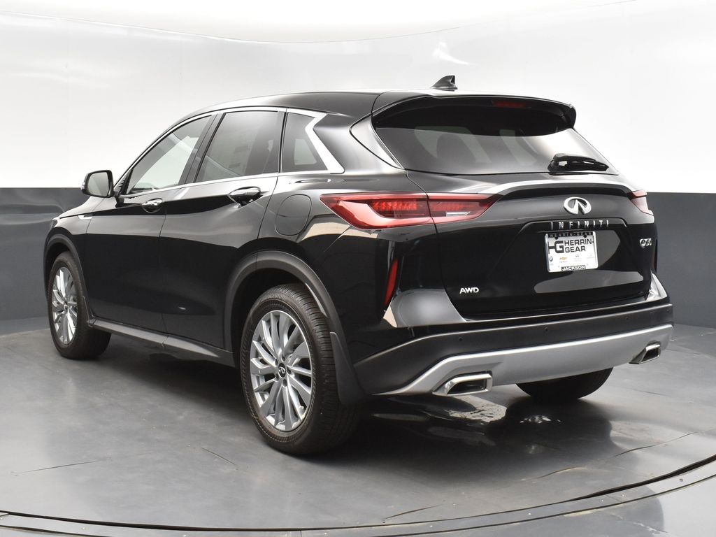2025 Infiniti QX50 PURE photo 5