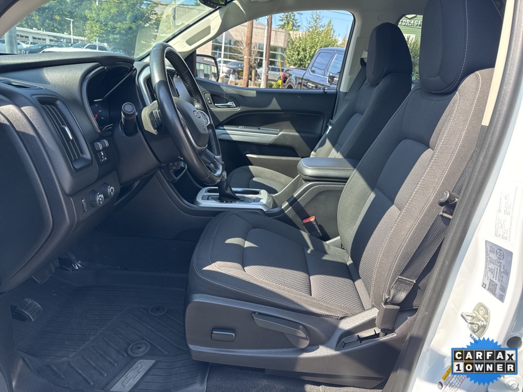 2022 Chevrolet Colorado LT photo 14