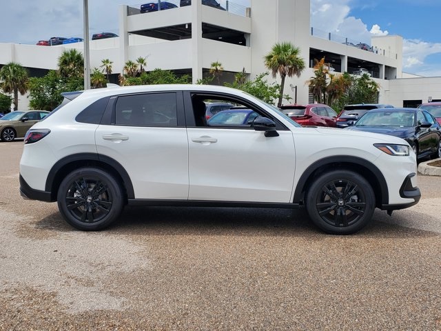 2026 Honda HR-V Sport photo 3