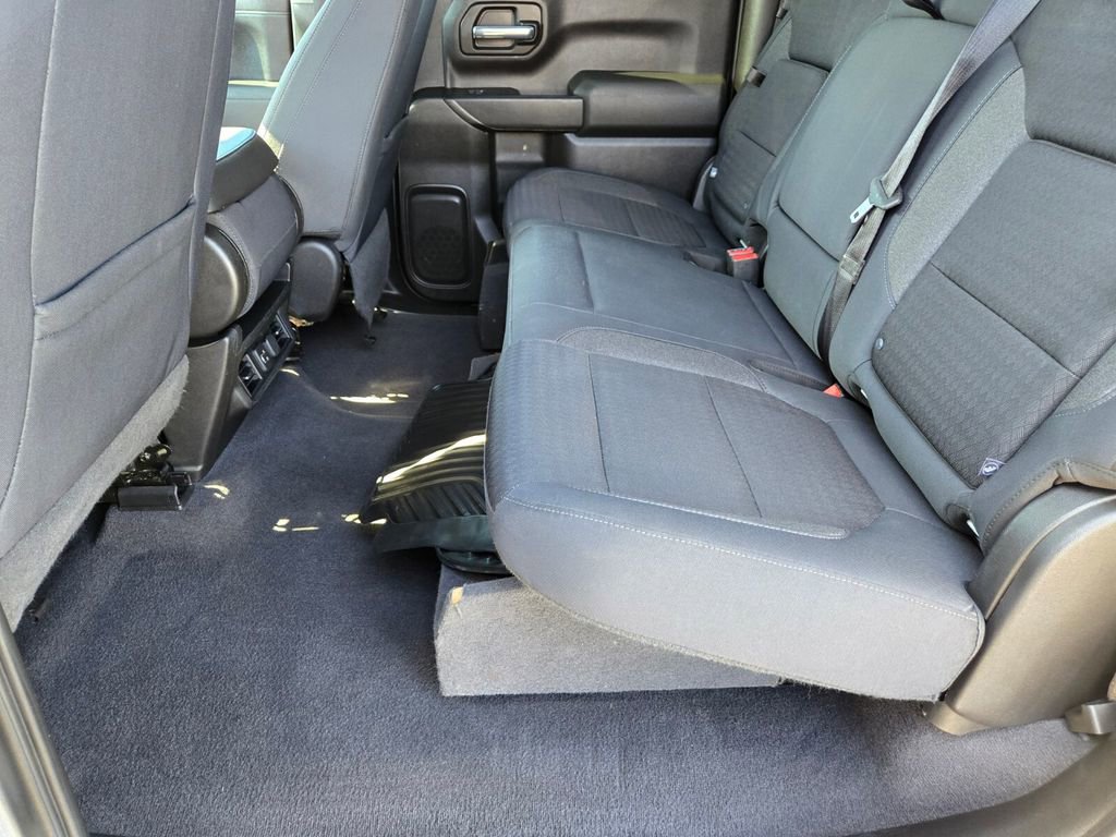 2019 Chevrolet Silverado 1500 LT photo 12