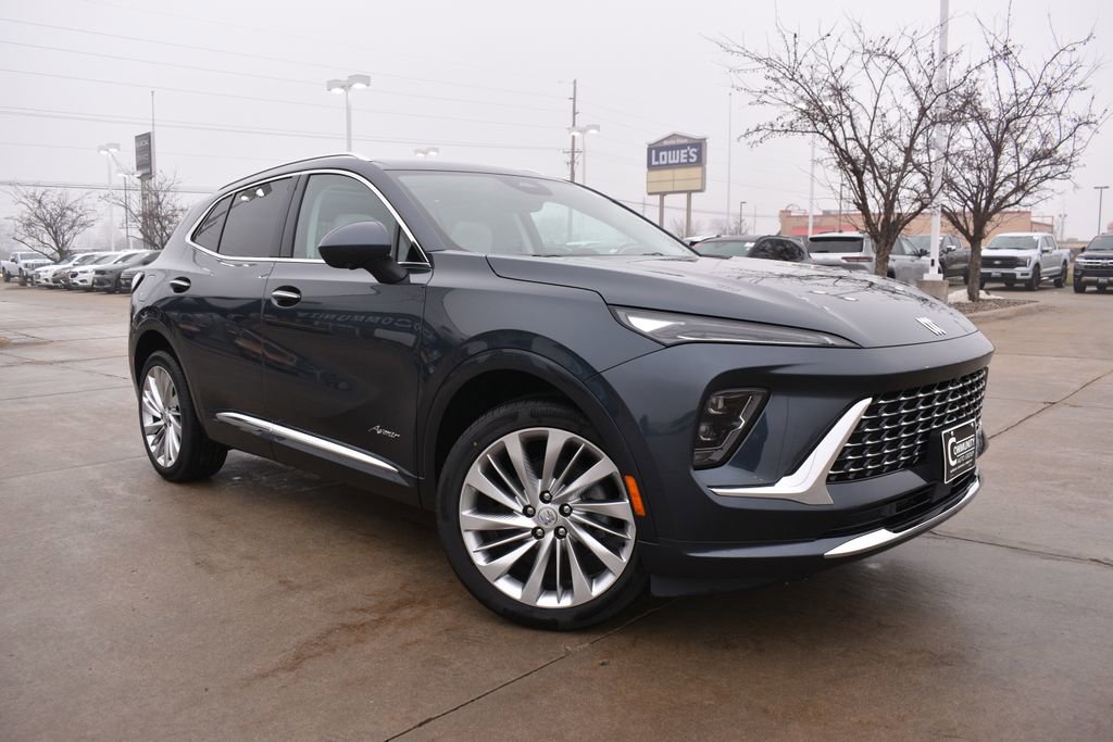 2026 Buick Envision Avenir's photo