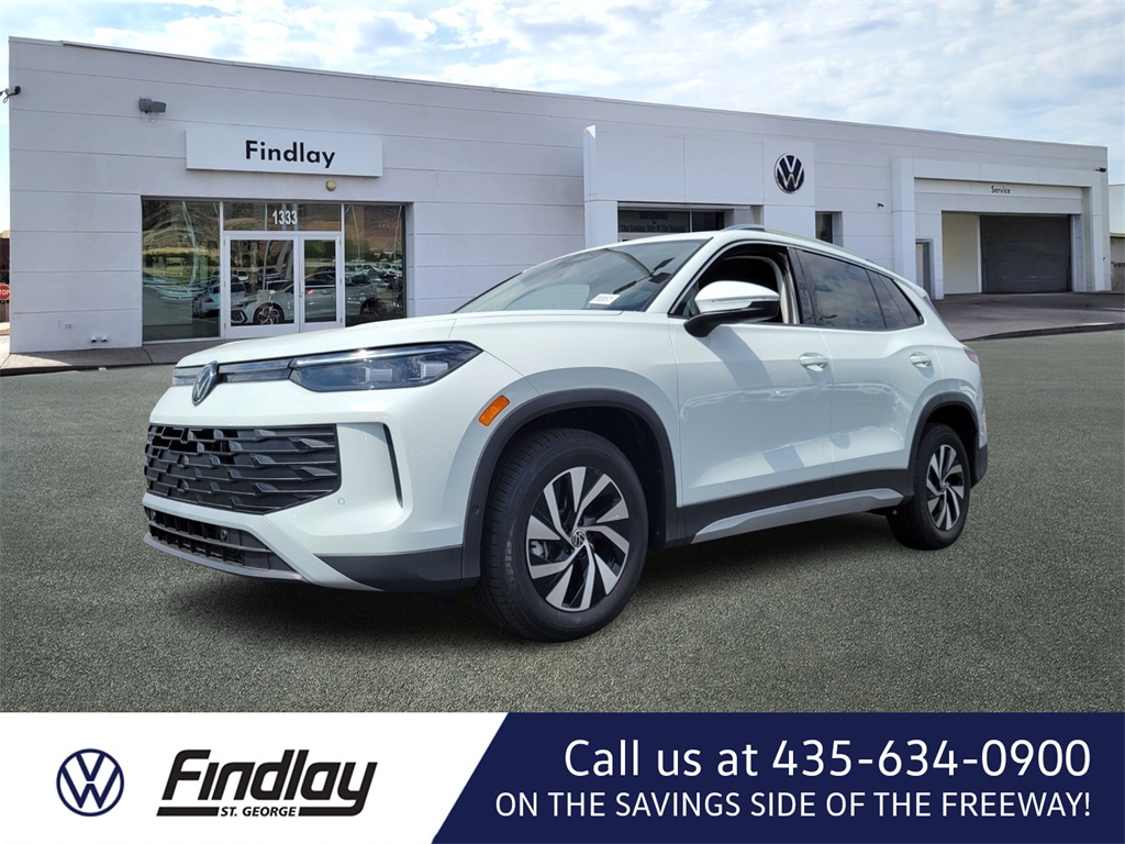 2025 Volkswagen Tiguan S's photo