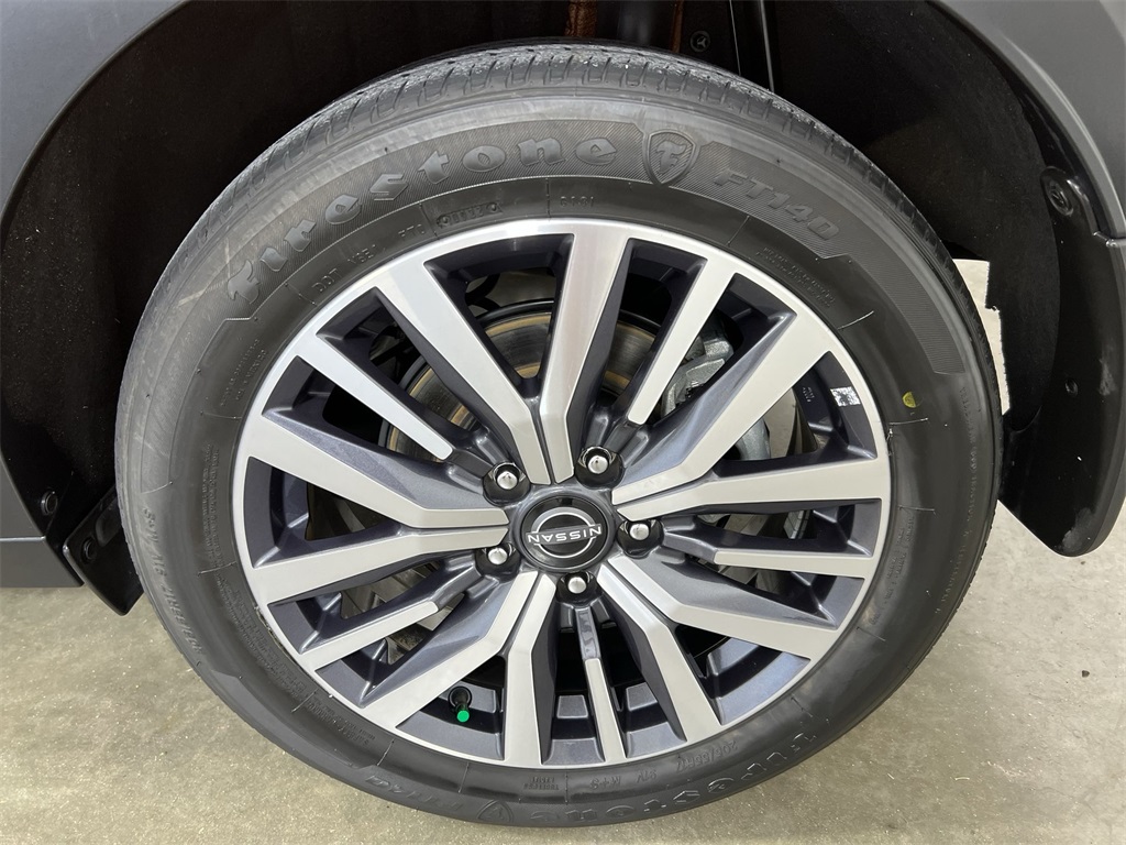 2023 Nissan Kicks SV photo 16