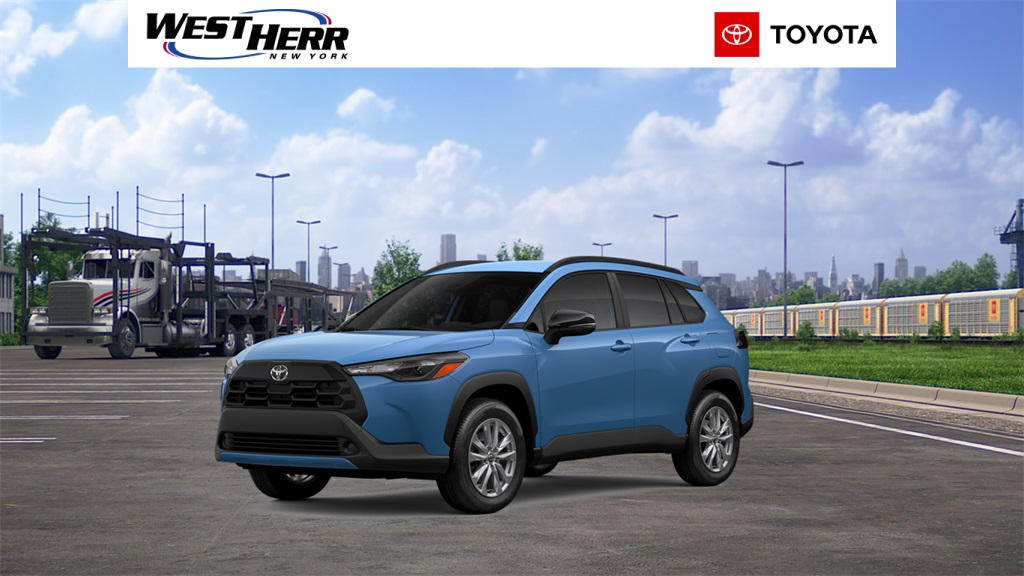 2026 Toyota Corolla Cross LE's photo