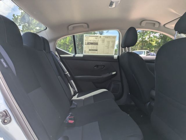 2025 Nissan Sentra SV photo 24