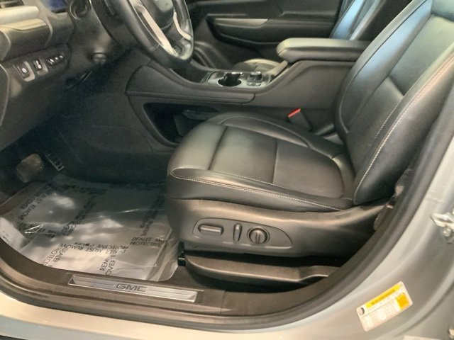 2023 Gmc Acadia SLT photo 16