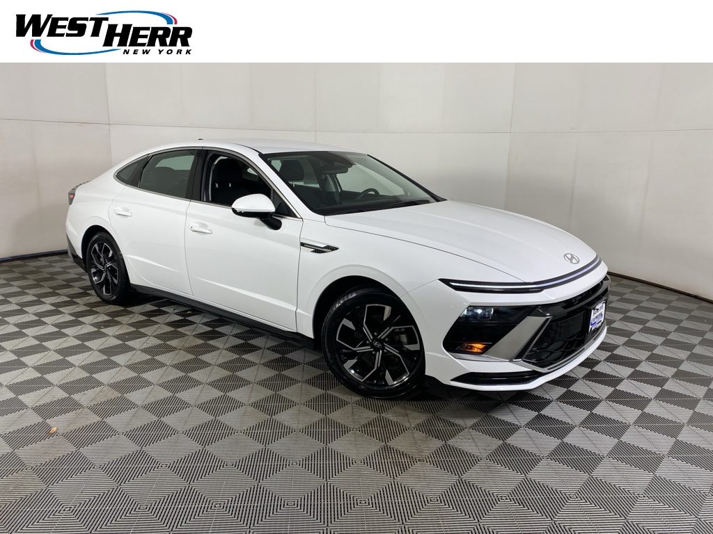 2025 Hyundai Sonata SEL's photo