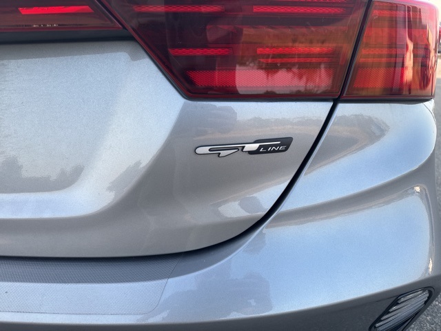 2023 Kia Forte GT-Line photo 4