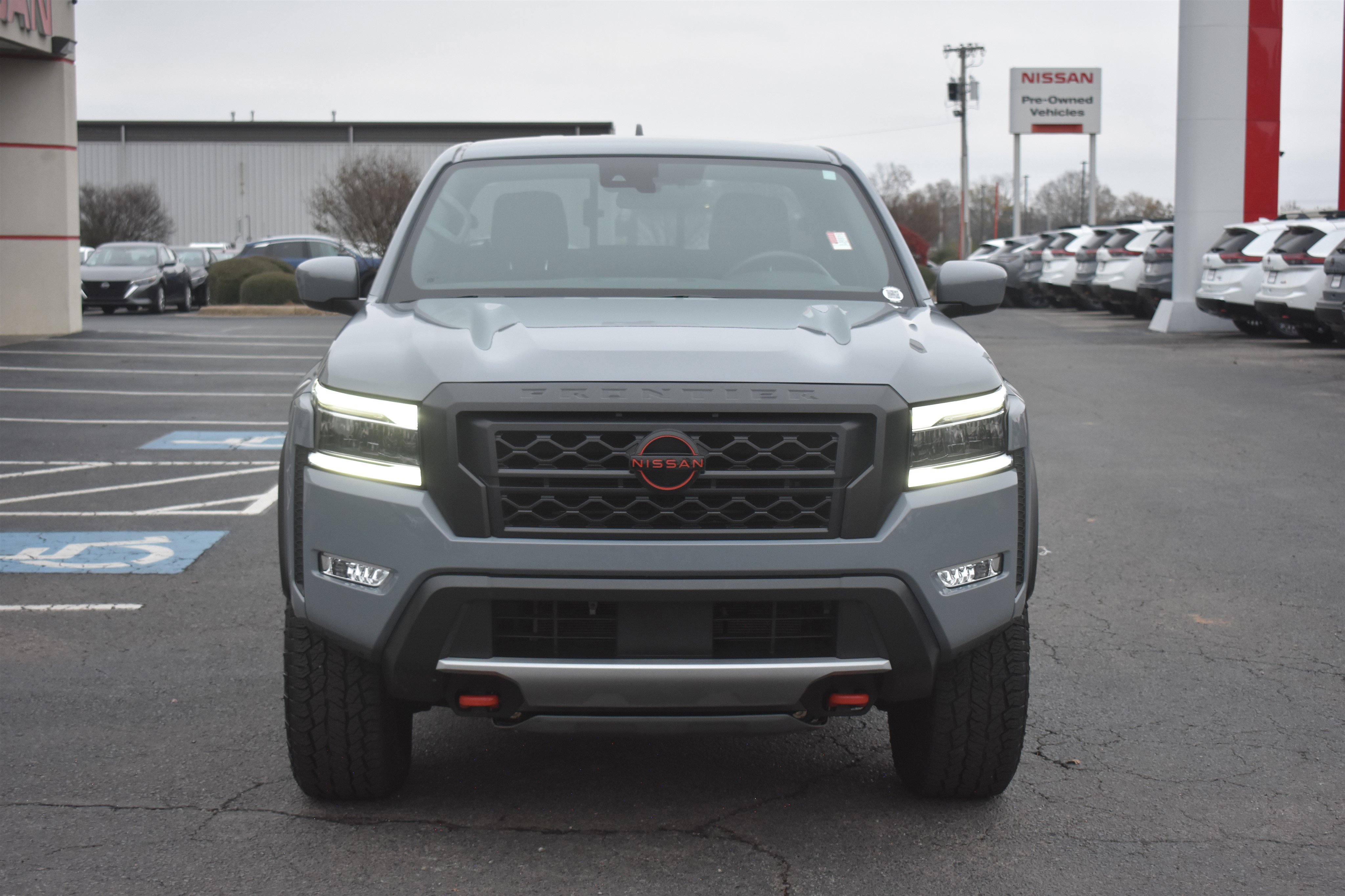 Used 2024 Nissan Frontier PRO-4X with VIN 1N6ED1EK8RN662884 for sale in Little Rock