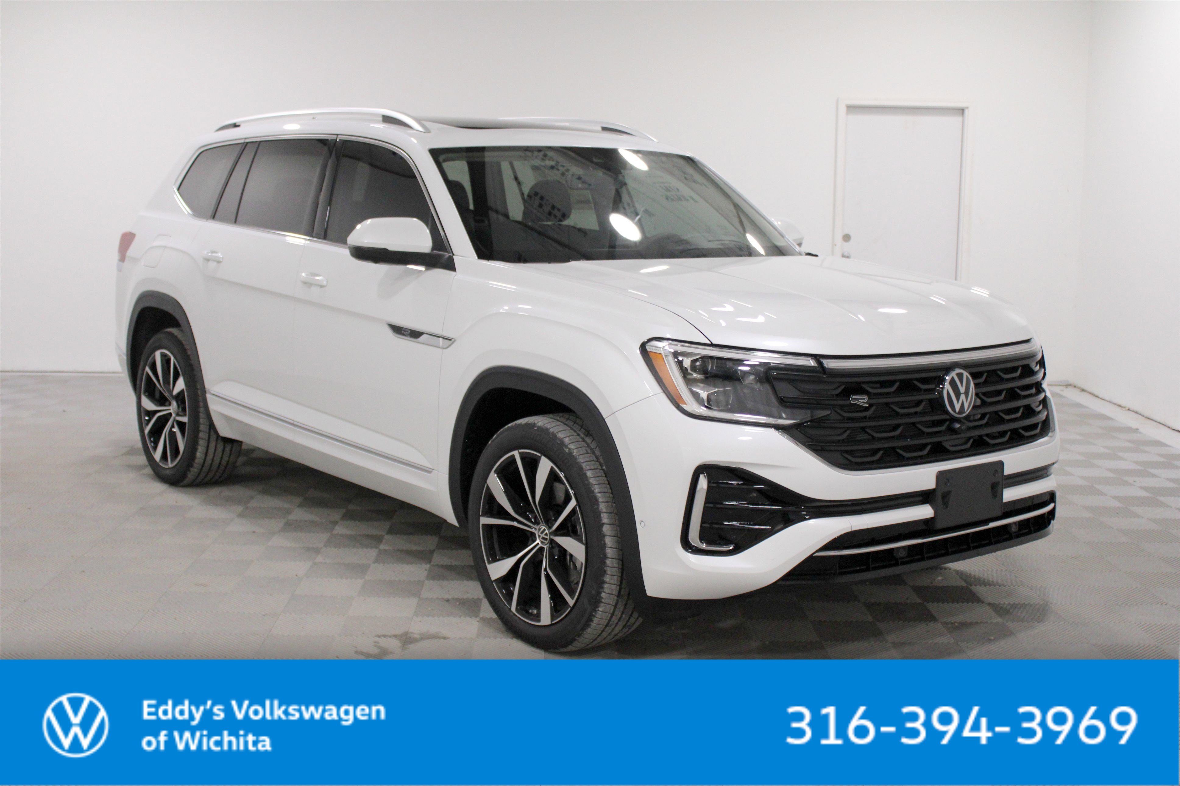 2026 Volkswagen Atlas SEL Premium R-Line's photo