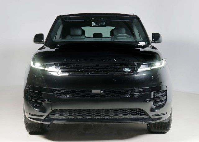 2025 Land Rover Range Rover Sport SE photo 8