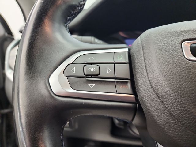 2022 Jeep Compass Latitude photo 17
