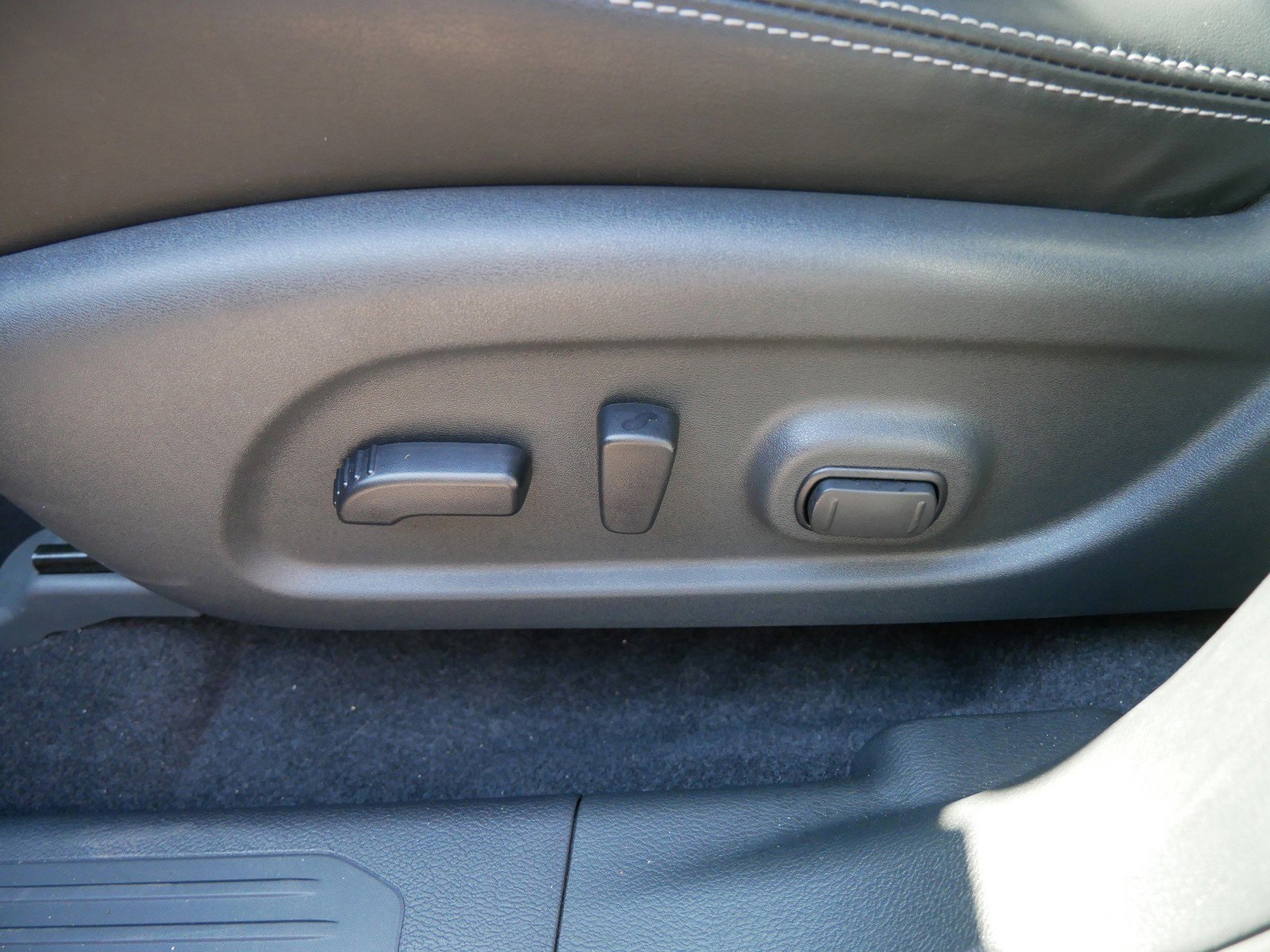2024 Nissan Murano SV photo 14
