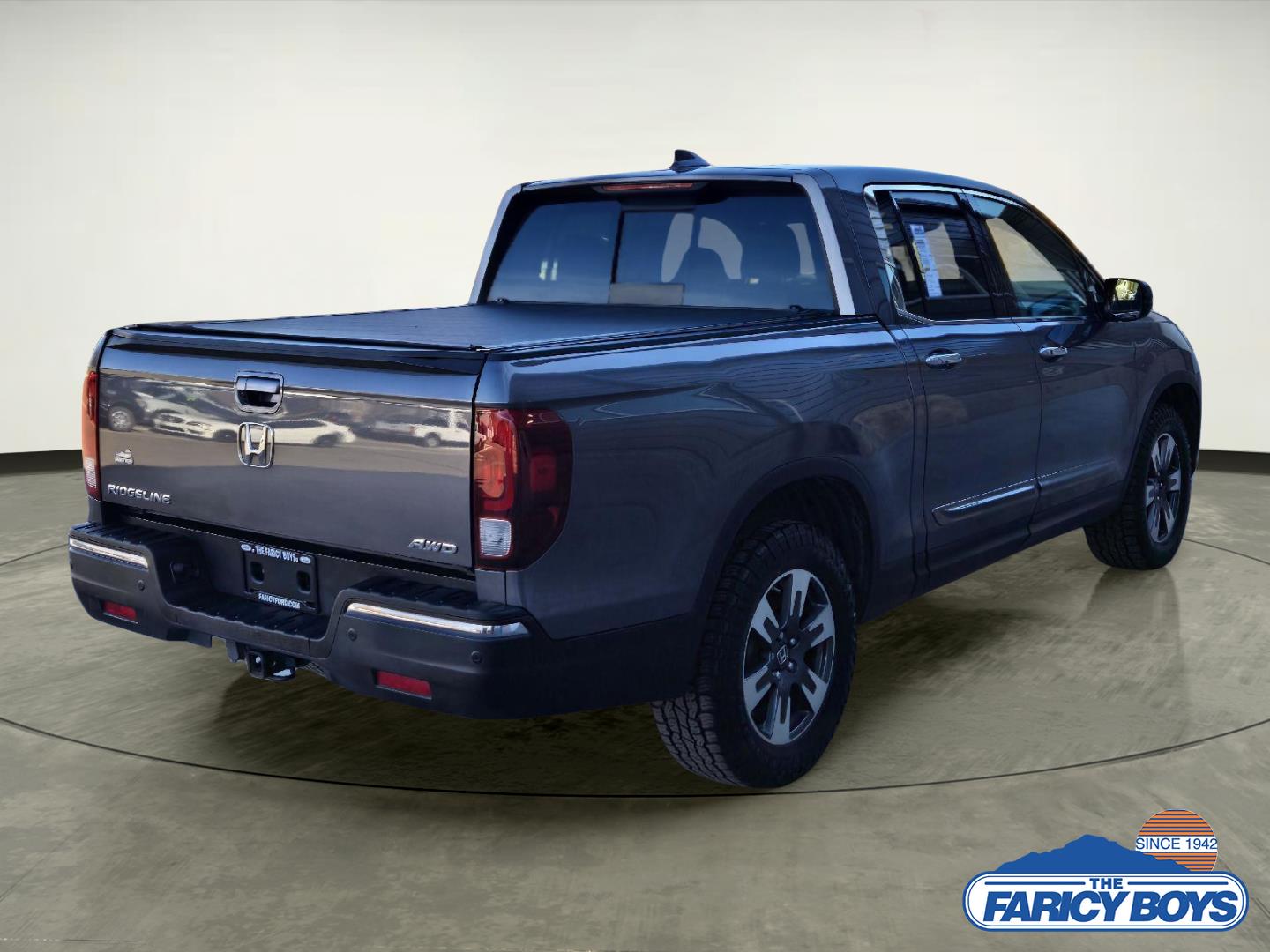 2017 Honda Ridgeline RTL-E photo 4