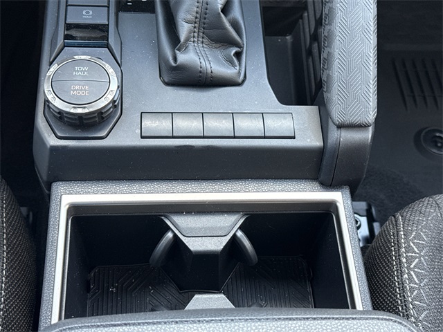 2025 Toyota 4Runner SR5 photo 30