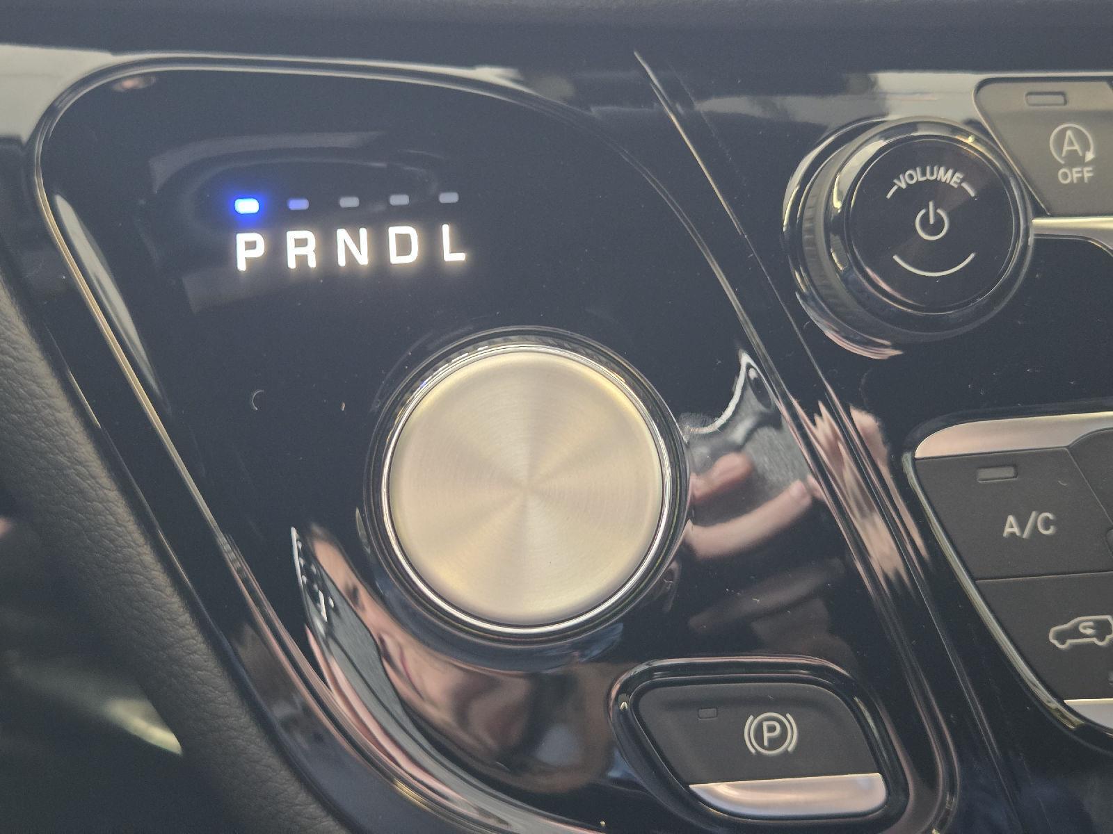 2026 Chrysler Pacifica photo 19