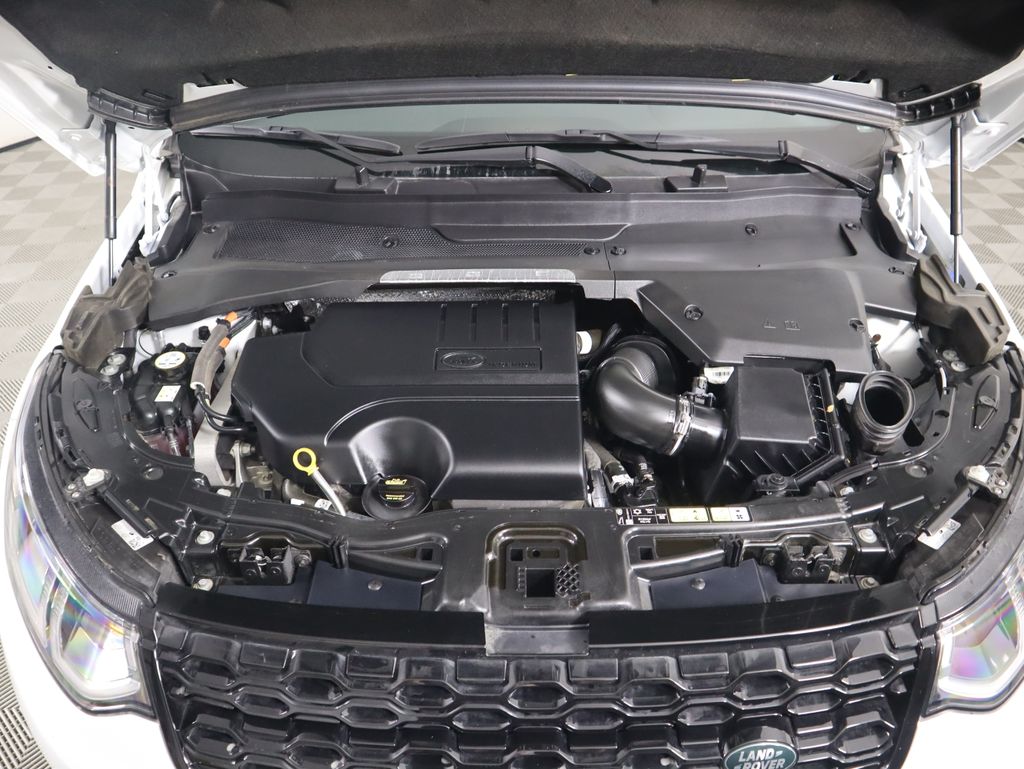 2023 Land Rover Discovery Sport SE R-Dynamic photo 28