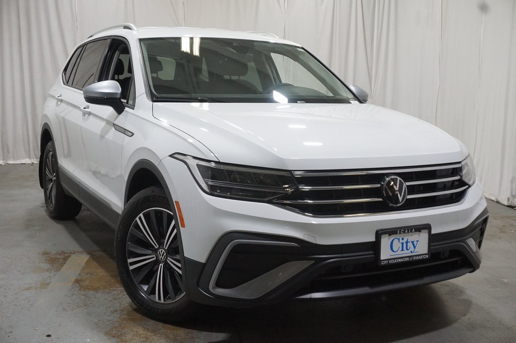2024 Volkswagen Tiguan Wolfsburg Edition photo 3