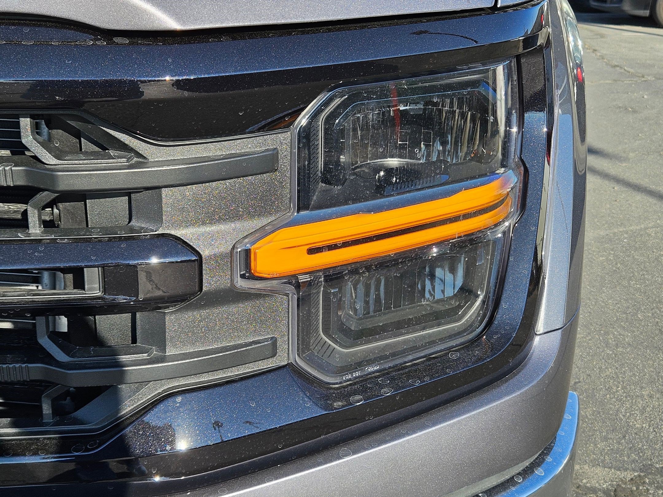 2024 Ford F-150 XLT photo 8