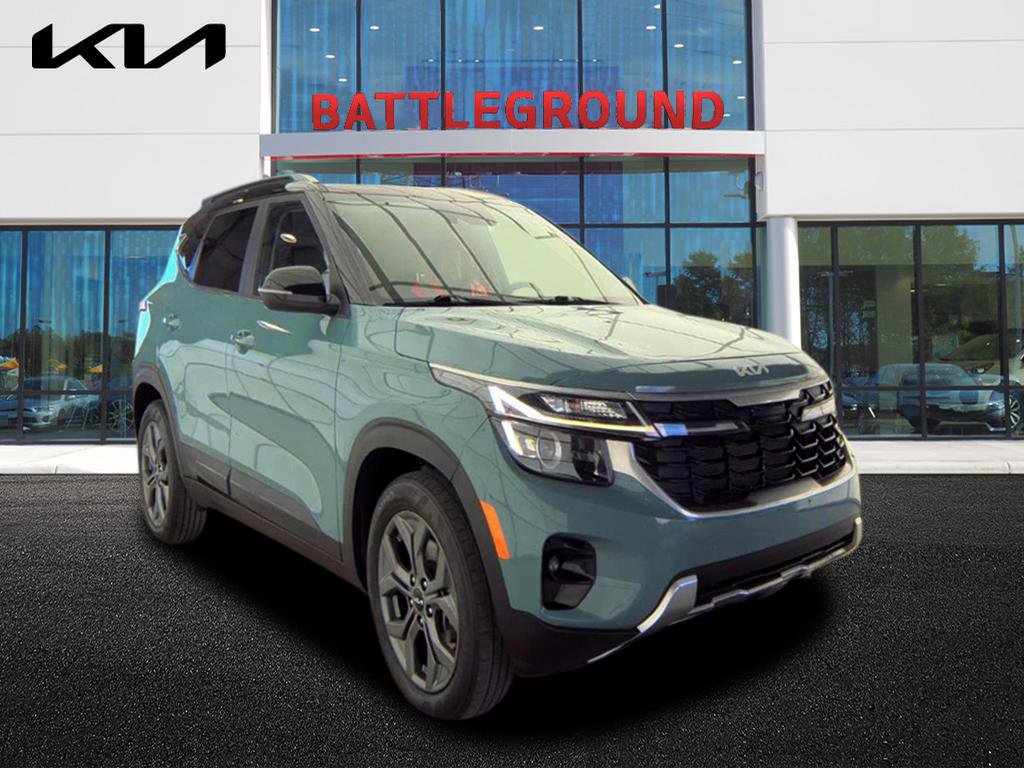 2024 Kia Seltos S's photo