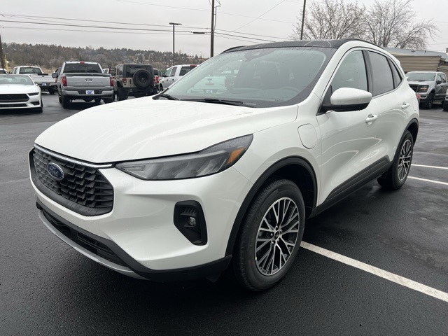 2025 Ford Escape Plug-In Hybrid Base photo 2