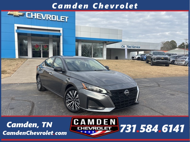 2025 Nissan Altima SV's photo