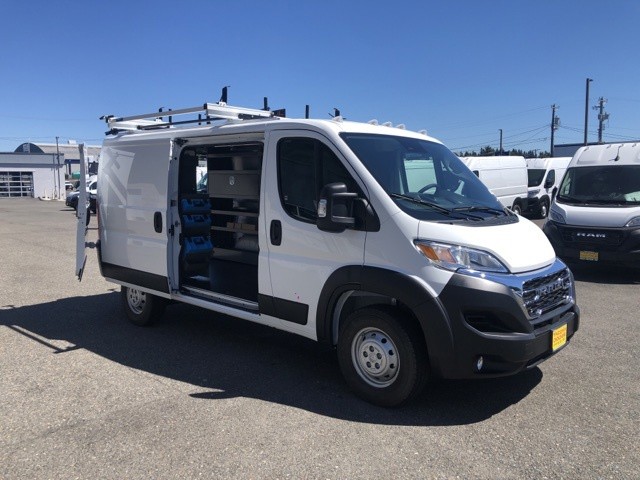 ram promaster 136 low roof