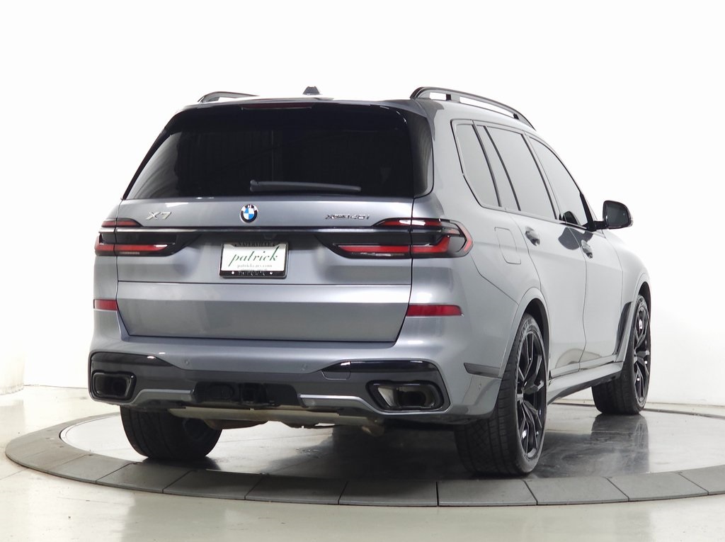 2023 BMW X7 - Image 7