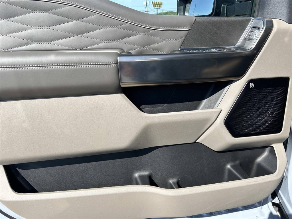 2026 Ford F-250 Platinum photo 19
