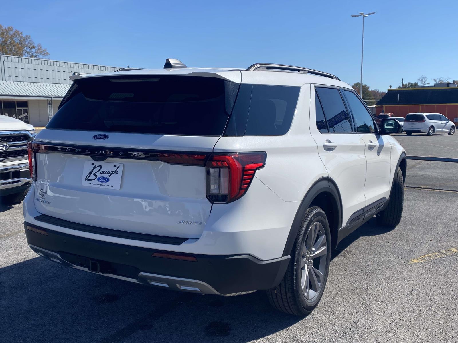 2026 Ford Explorer photo 2