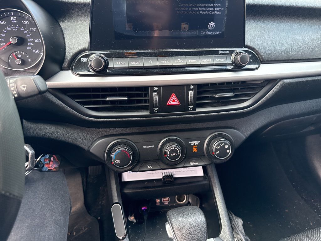 2020 Kia Forte FE LXS photo 3