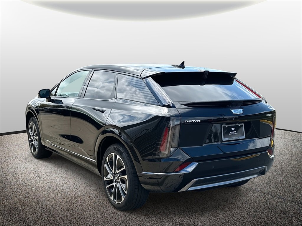 2025 Cadillac Optiq Sport photo 4