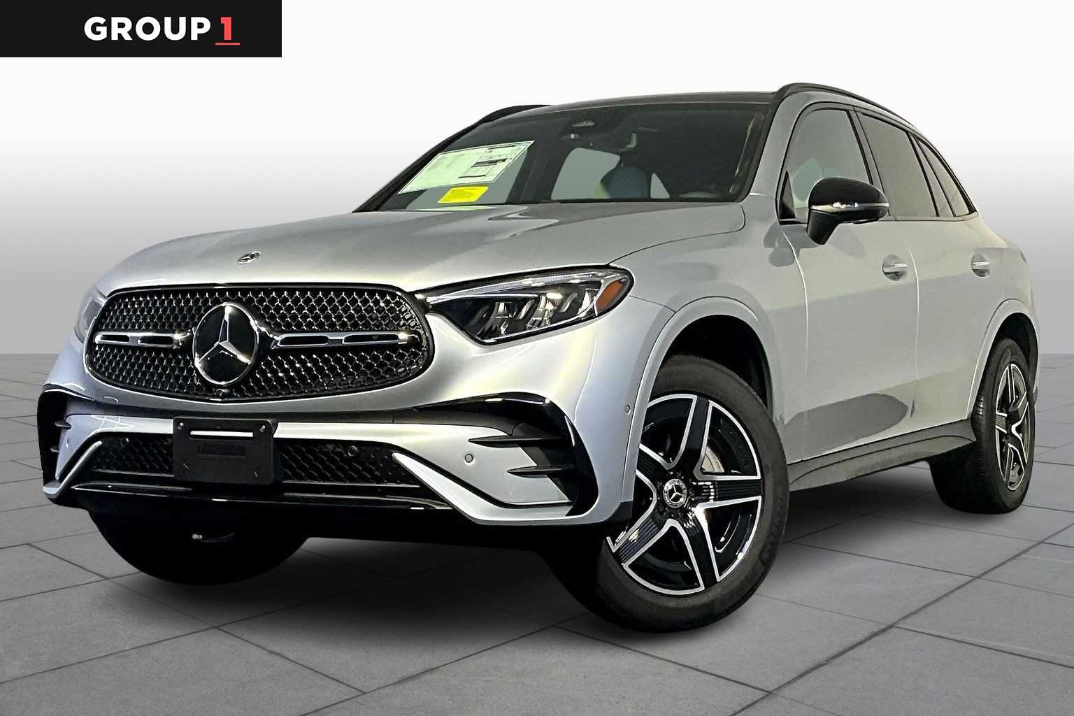 2026 Mercedes-Benz GLC Base's photo