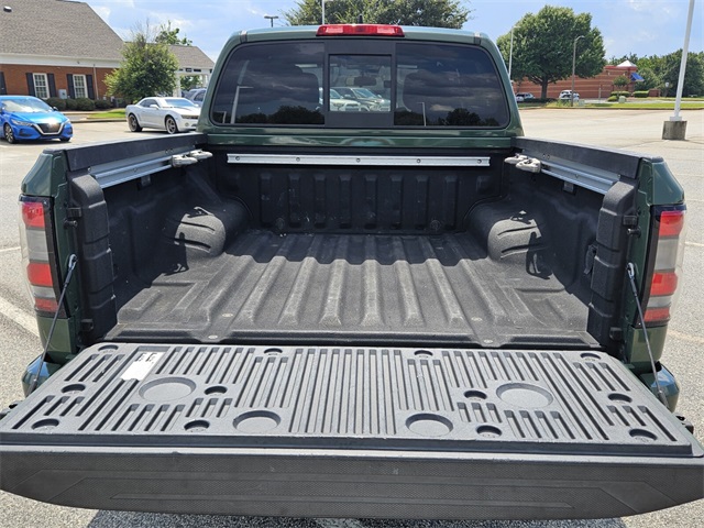 2022 Nissan Frontier PRO-4X photo 11