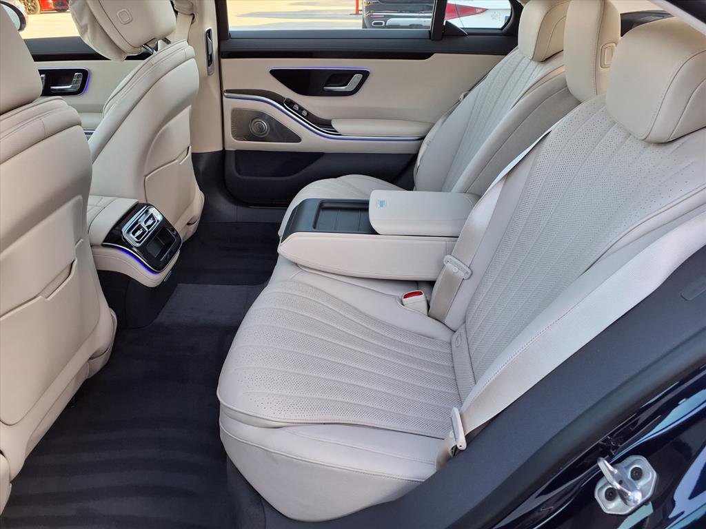 2026 Mercedes Benz S 500 4MATIC photo 17