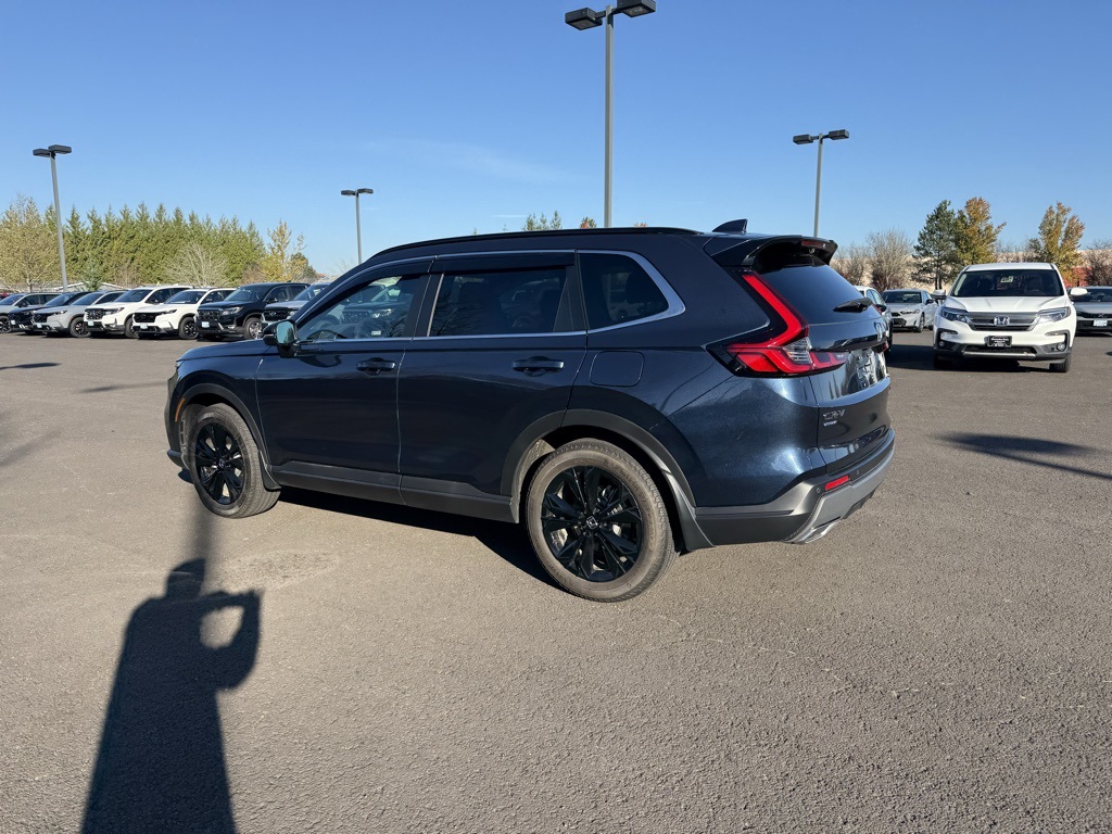 2025 Honda CR-V Hybrid Sport Touring photo 3