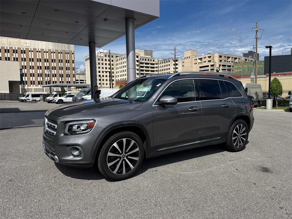 2021 Mercedes Benz GLB 250 photo 2