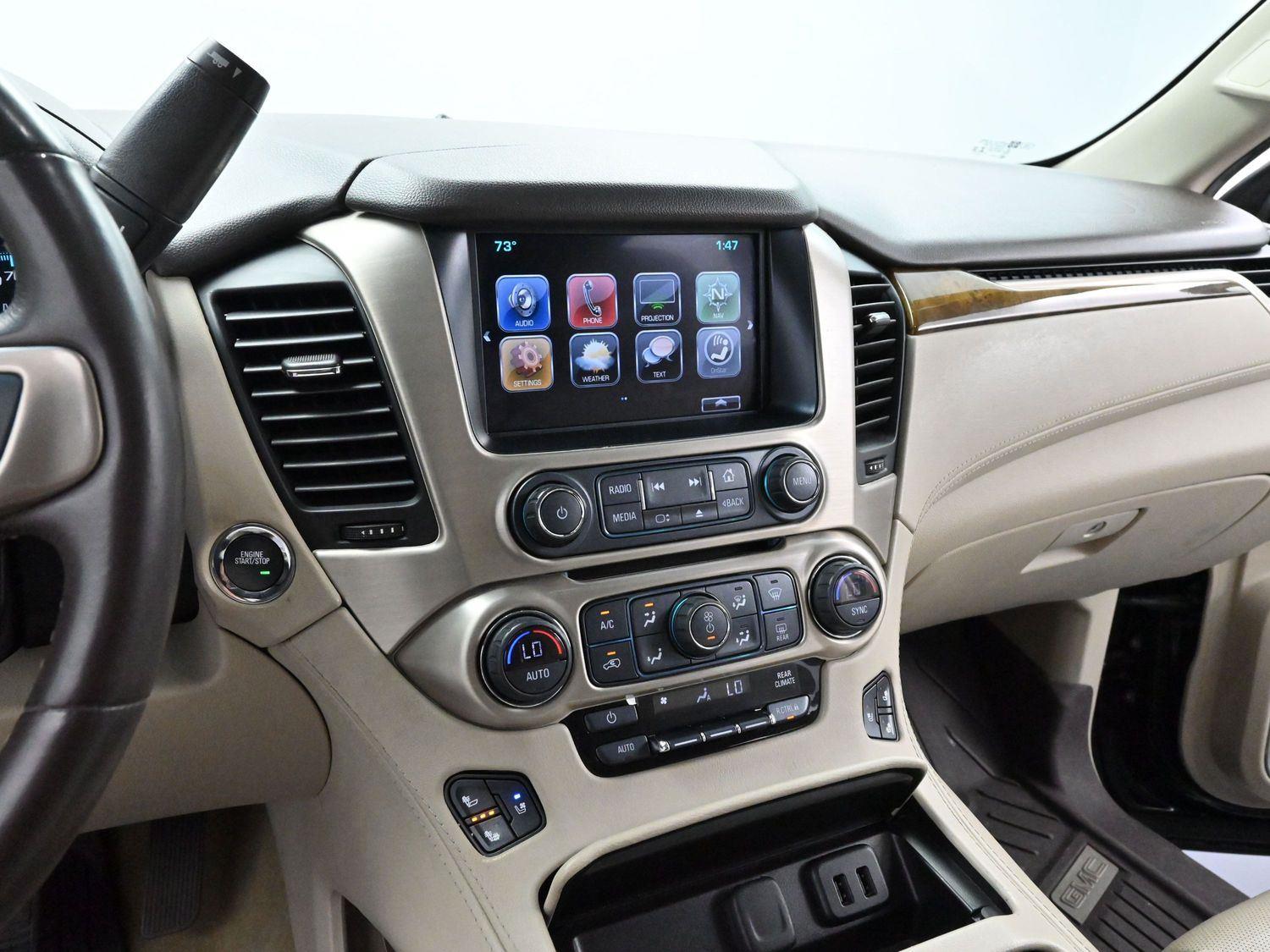 2017 Gmc Yukon Denali photo 18