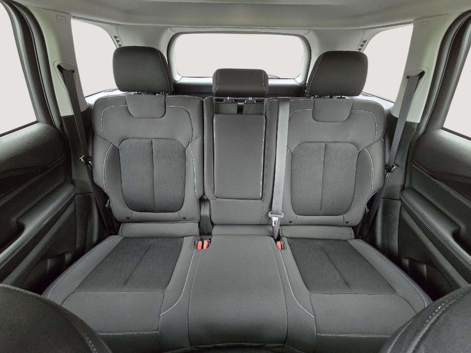 2022 Jeep Grand Cherokee Laredo photo 21