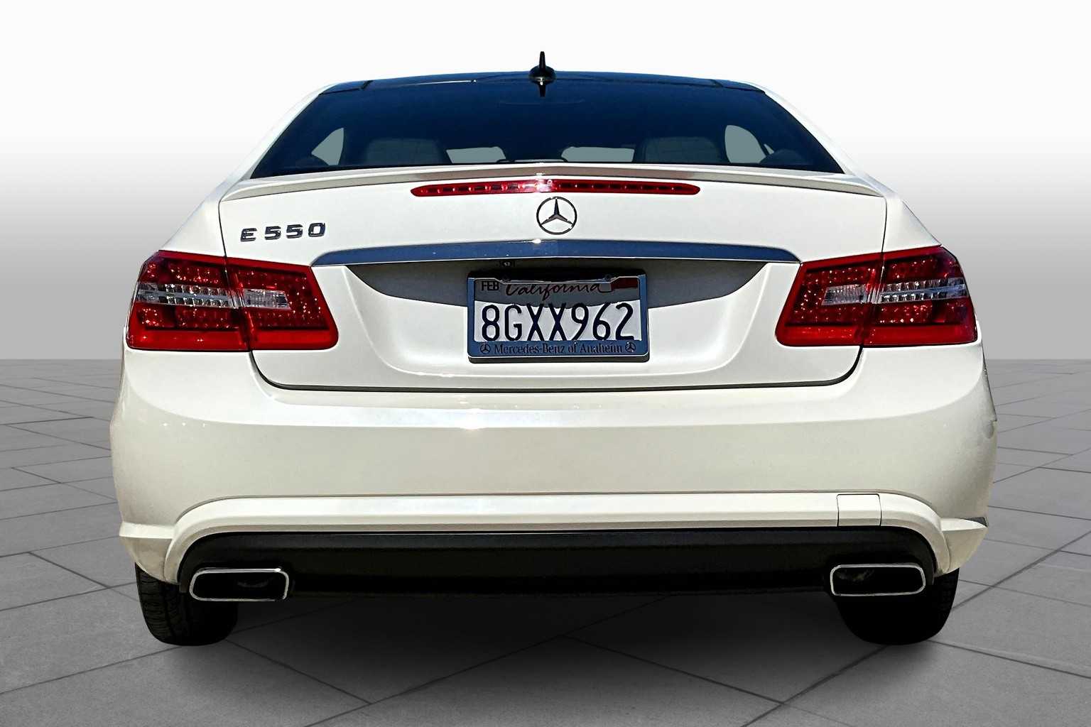 2013 Mercedes Benz E 550 photo 4
