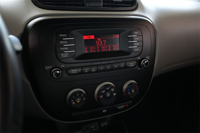 2016 Kia Soul Base photo 17