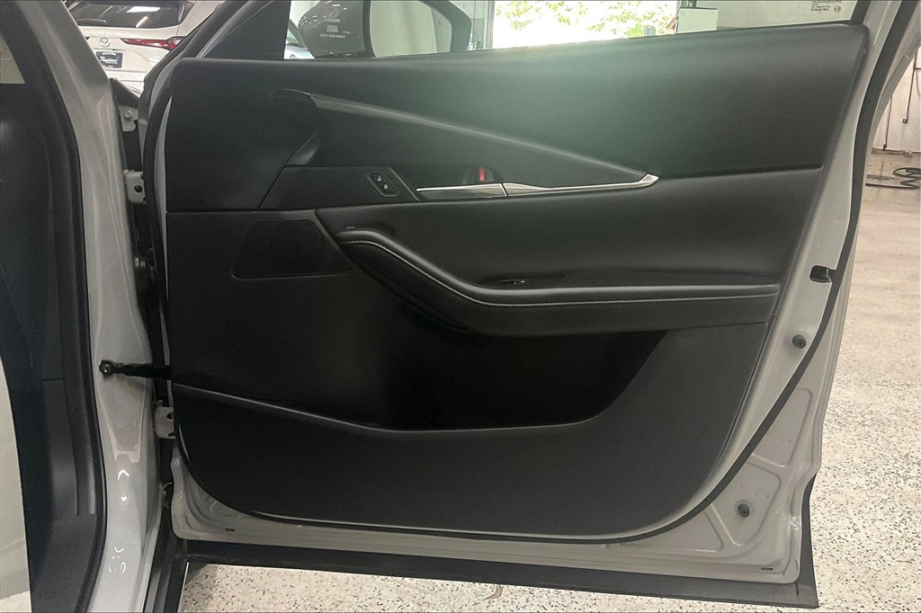 2025 Mazda CX-30 2.5 S Preferred photo 23