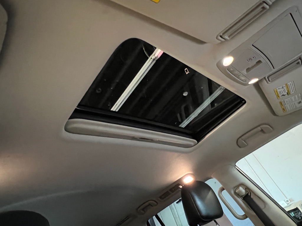 2019 Infiniti QX80 Luxe photo 24